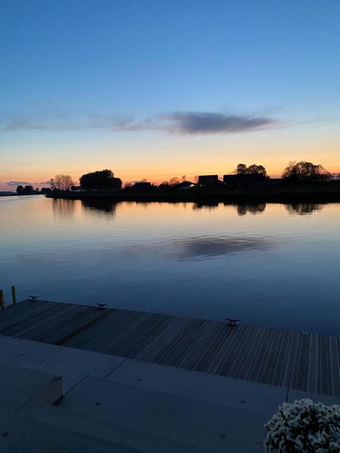 B&B Ganzendiep Aan Het Water Grafhorst Экстерьер фото